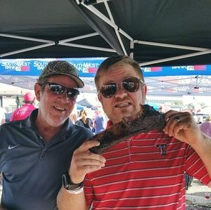 Meet your Posher, Justin